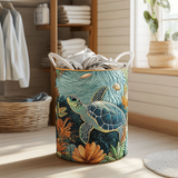 Gewatteerde wasmand – Zeeschildpad tussen de bloemen