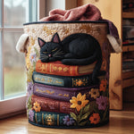 Gewatteerde wasmand – Zwarte kat op de boekenstapel